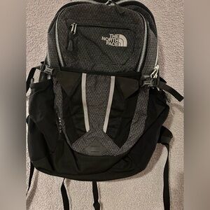 The North Face Recon Men's Black Backpack